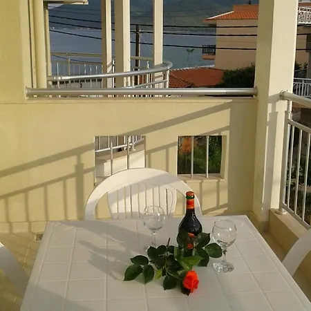 Angie'S Summertime Nea Vrasna Exterior photo