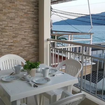 Angie'S Summertime Nea Vrasna Exterior photo
